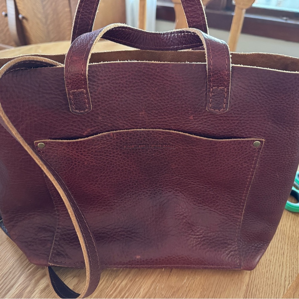 Brown Leather Tote Portland leather! In great used condition! 10Lx14Wx5